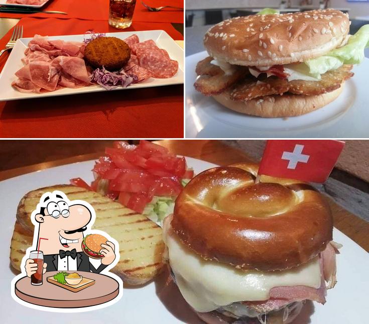 Ordina un hamburger a Ristorante Schnitzy