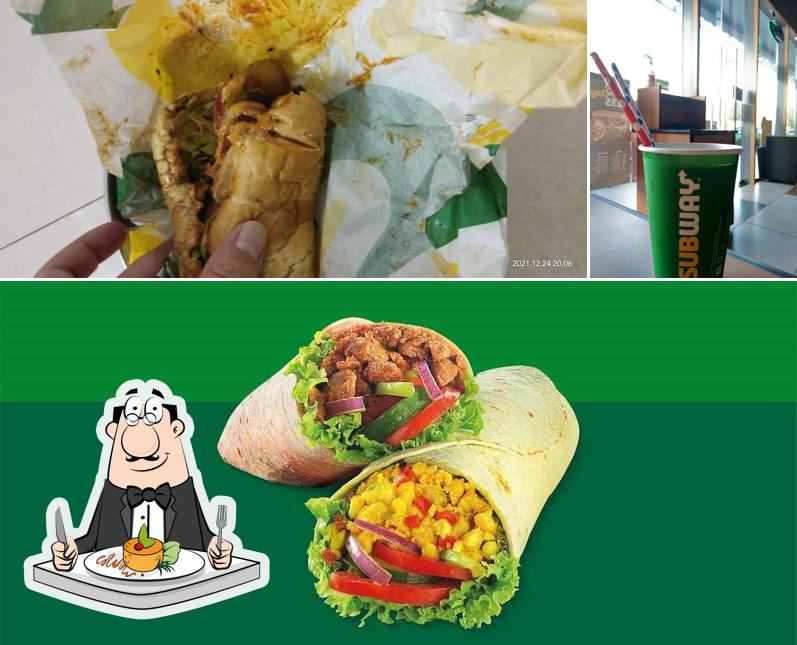 The image of food and beverage at Subway Balewadi