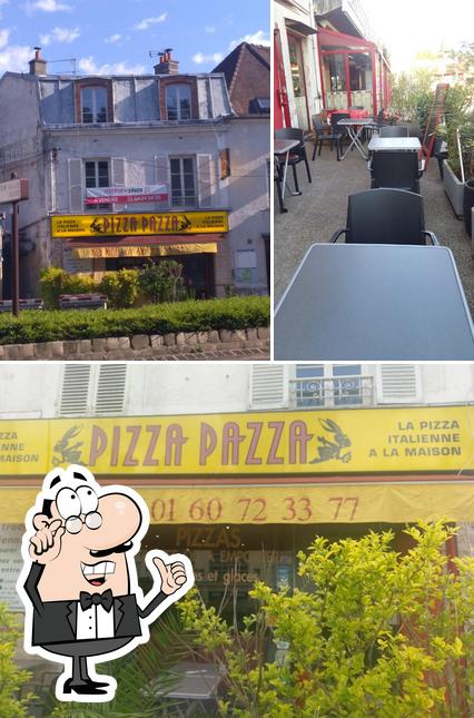 L'intérieur de Pizza pazza