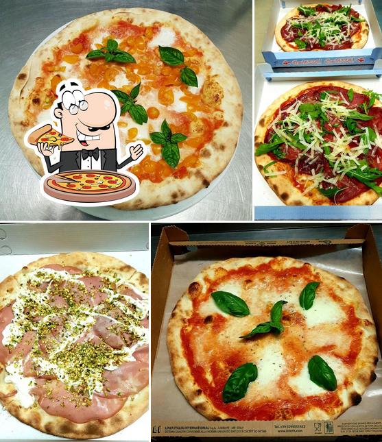 Prova una pizza a Pizzeria e Bar "Estilos"