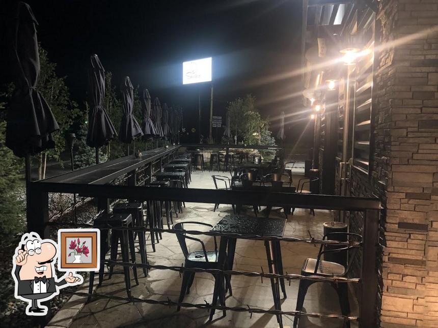 Shooters Bar & Grill in Byers Restaurant menu and reviews