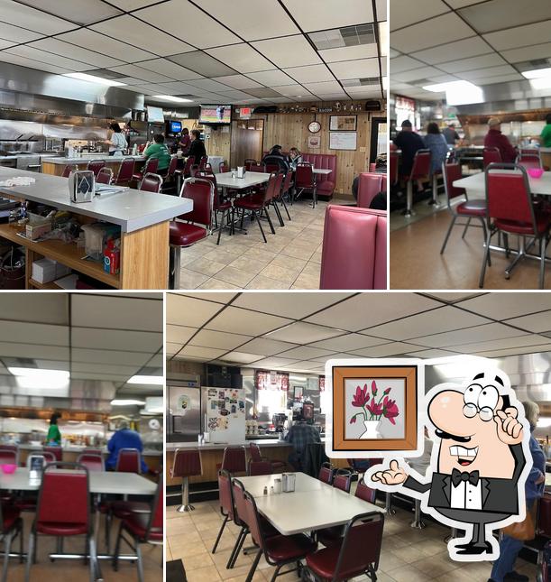 Bud Willman's Lunch in Manitowoc - Restaurant menu and reviews