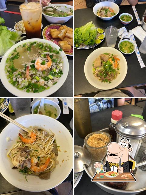 Hu Tieu Nam Vang in Houston - Restaurant menu and reviews