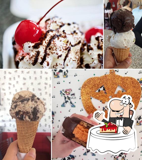 Marianne's Ice Cream, 1020 Ocean St in Santa Cruz Restaurant menu and
