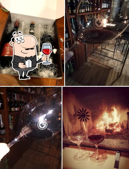 Assaggia il vino di Enoteca Crudò Assaggia il vino di Enoteca Crudò