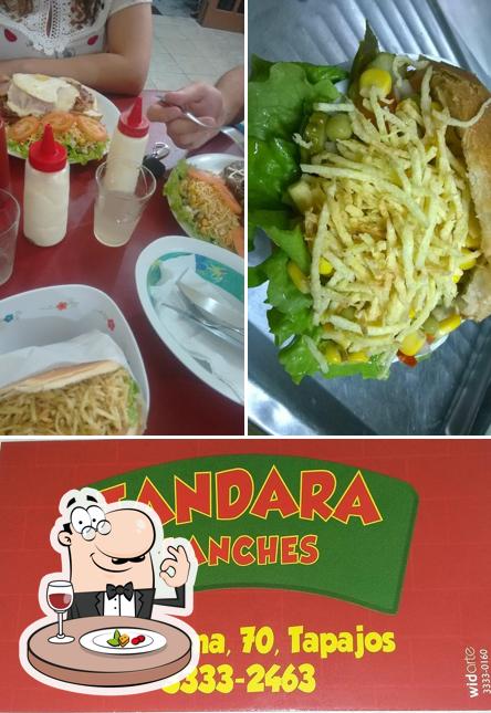 Comida en Tandara Lanches