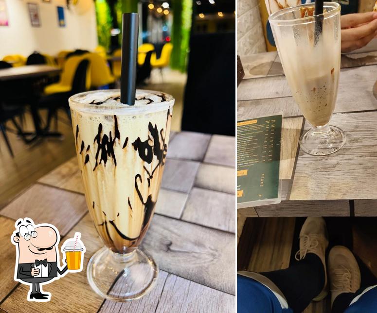 Enjoy a drink at Cafe Brewholic