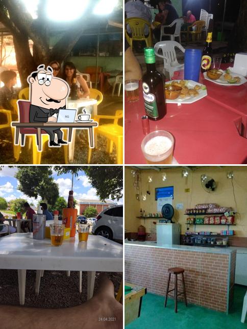 Veja imagens do interior do Dorin Bar