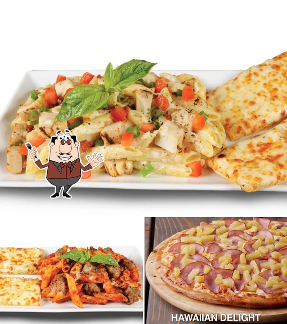 Food at Pizza Guys