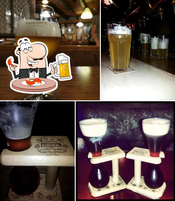 Puoi goderti un rinfrescante bicchiere di birra chiara o scura