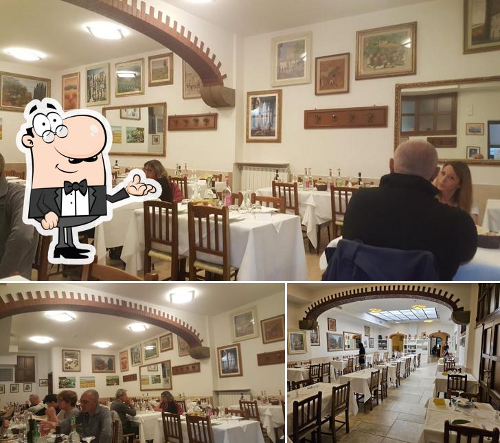 Siediti a un tavolo di Antica Trattoria Sanesi