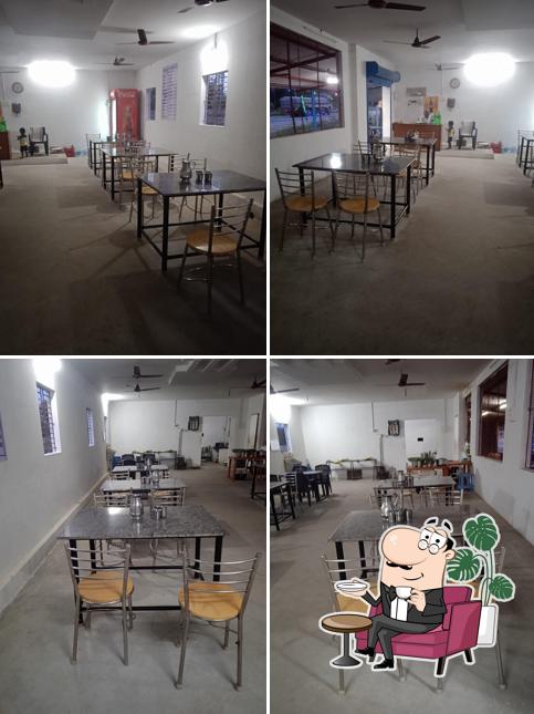 Amudham Restaurant & coffee shop