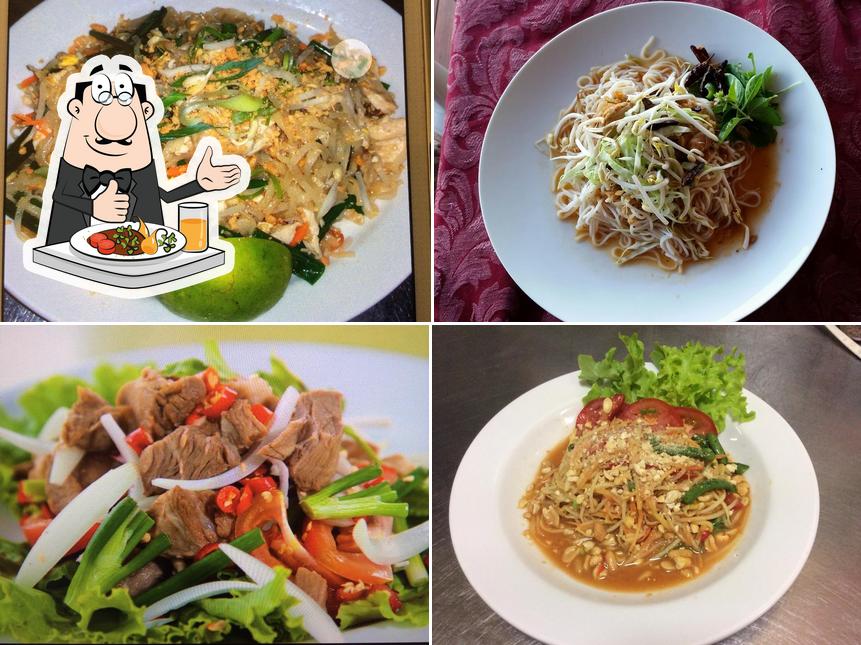 Nana Thai Cafe in Wongaling Beach Restaurant reviews