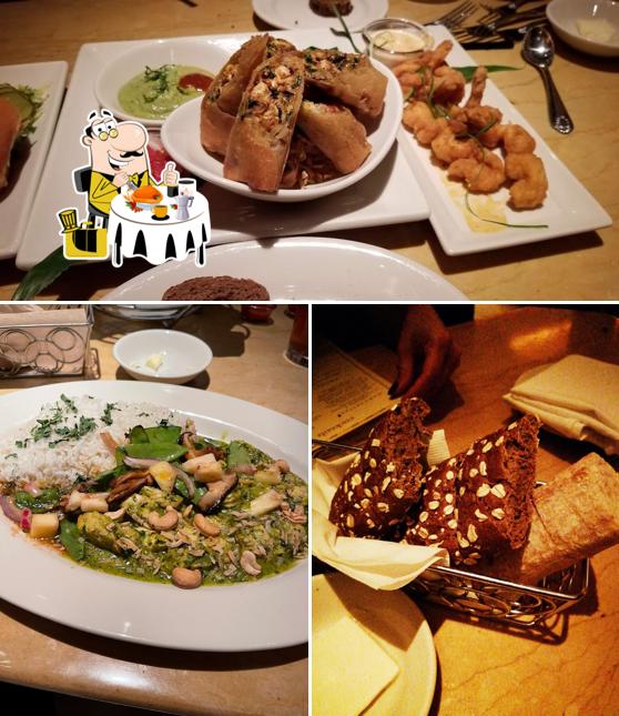 The Cheesecake Factory, 53 Woodfield Rd F301 in Schaumburg