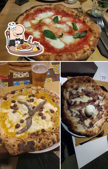 Prenez des pizzas à Oro di Napoli