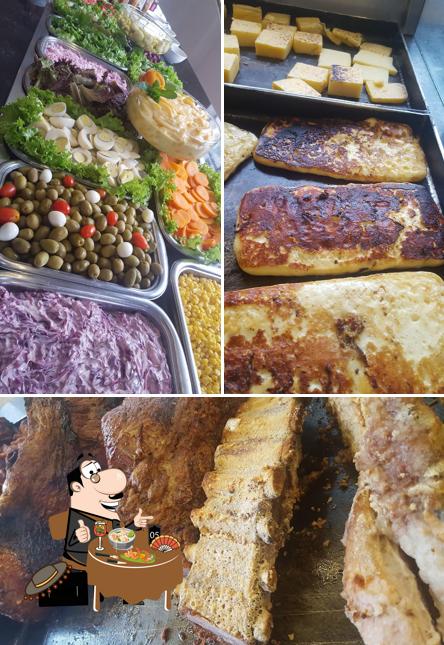 Comida em Clube Caixeiral e Coroas