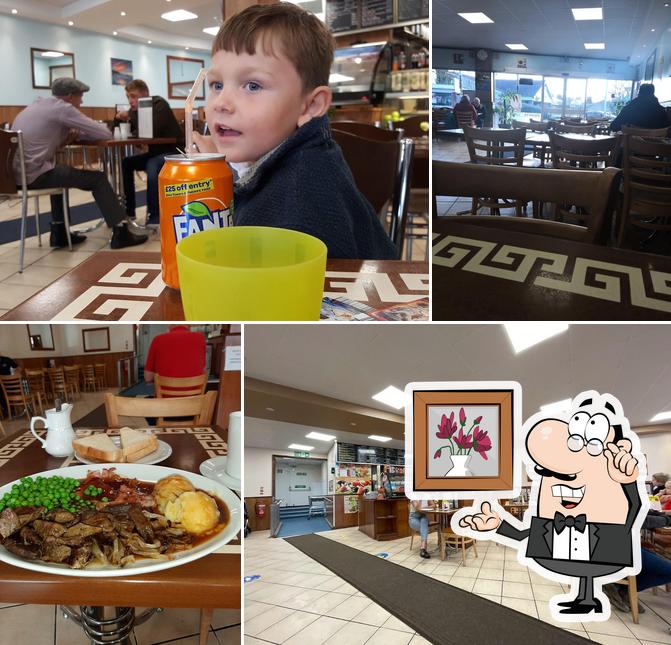Wickford Cafe Restaurant, 3/5 The Broadway in Wickford Restaurant reviews