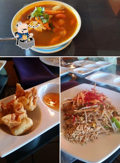 Thai First in Downers Grove - Restaurant menu and reviews