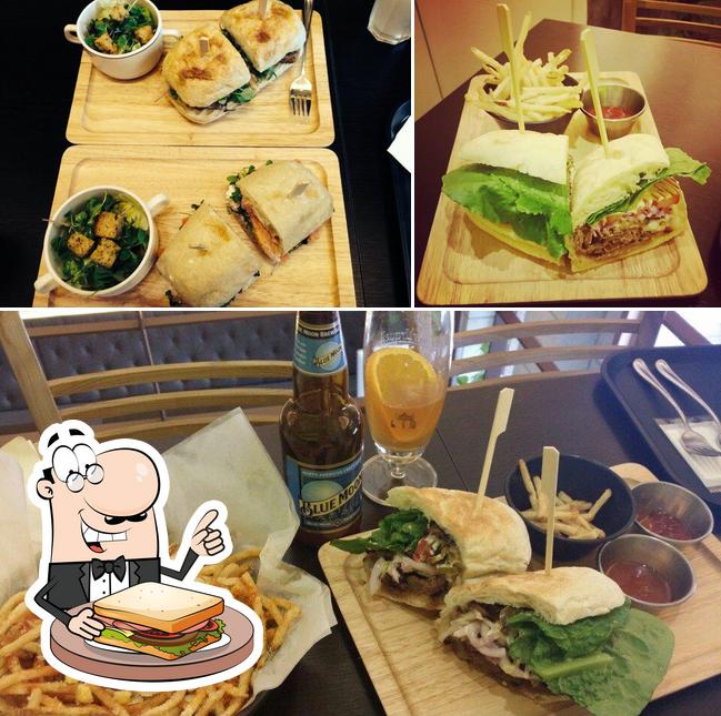 sallys deli restaurant, Seoul Restaurant reviews