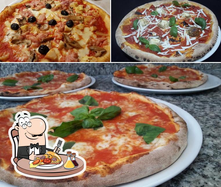 Prenditi una pizza a Tramonto d'Oro