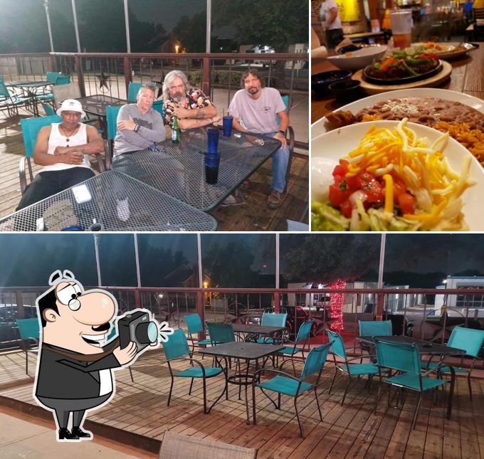 Rack & Tap Sports Bar & Grill in Lewisville Restaurant menu and reviews