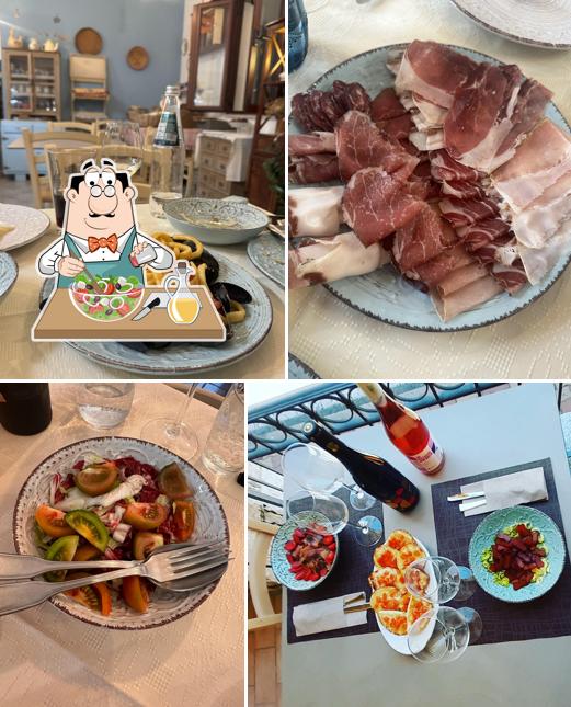 Insalata greca al Sa Cuchina piccola osteria enoteca