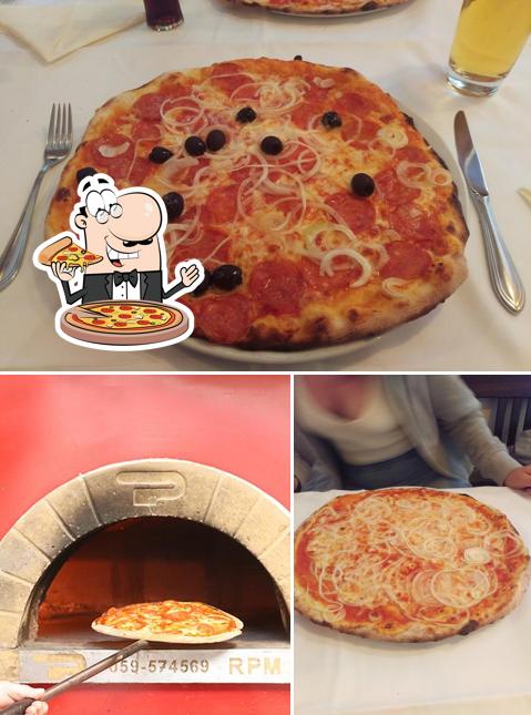 Bestellt diverse Variationen von Pizza