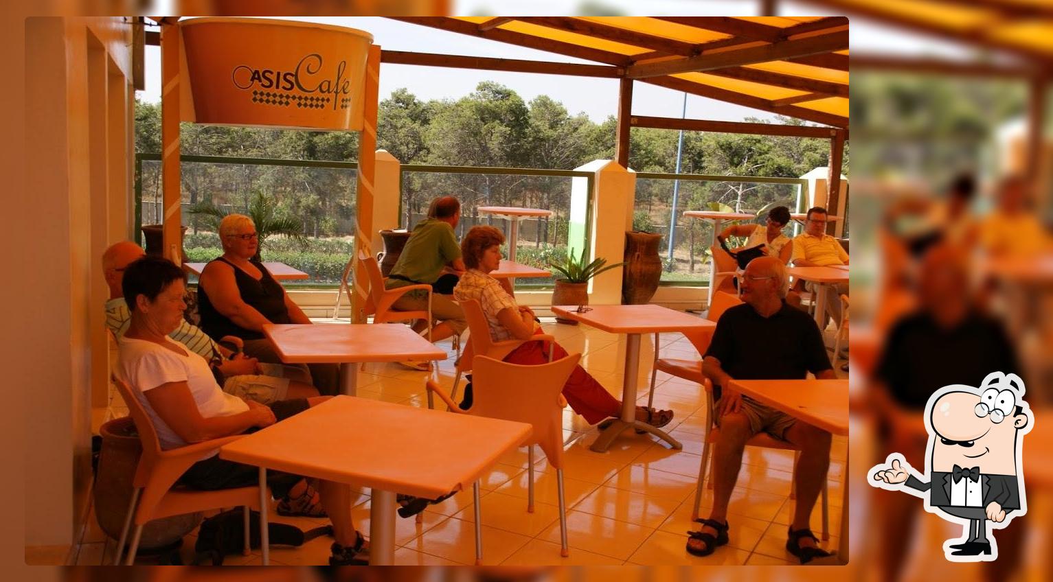 Oasis café Al Boustane
