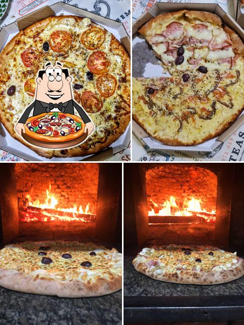 No Nostra Casa, você pode degustar pizza