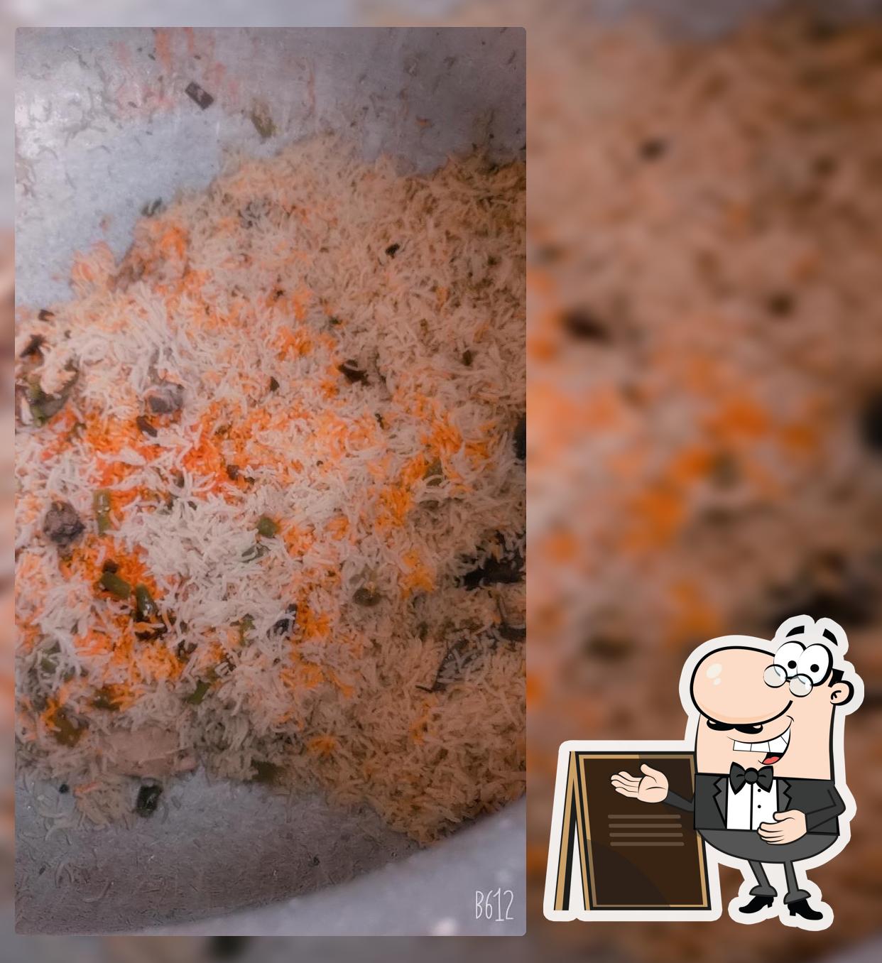 Kohinoor shahi chicken biryani shop
