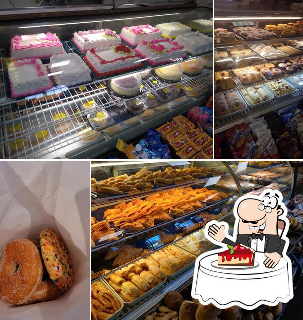 La Hacienda BakeryRotisserie in Vineland Restaurant menu and reviews
