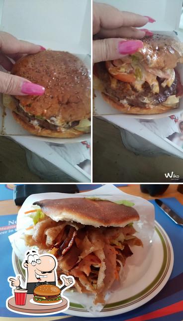 Essayez un hamburger à Bella Angolo