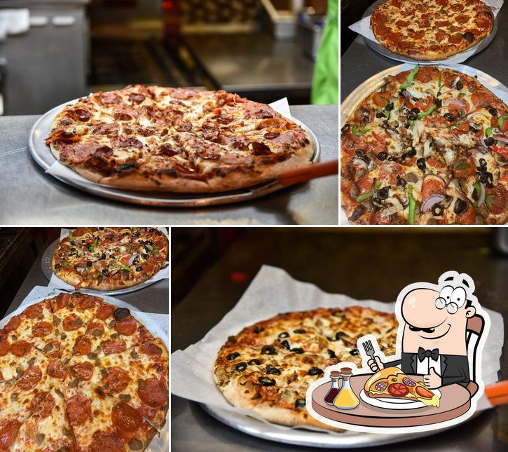 Try out pizza at Gondola Pizza