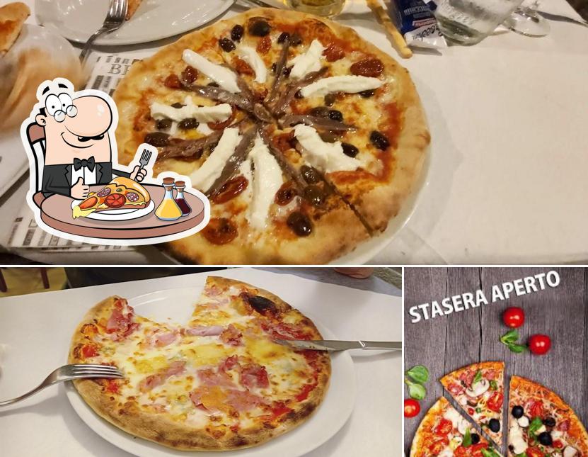 Scegli una pizza a Pizzeria Scaligera