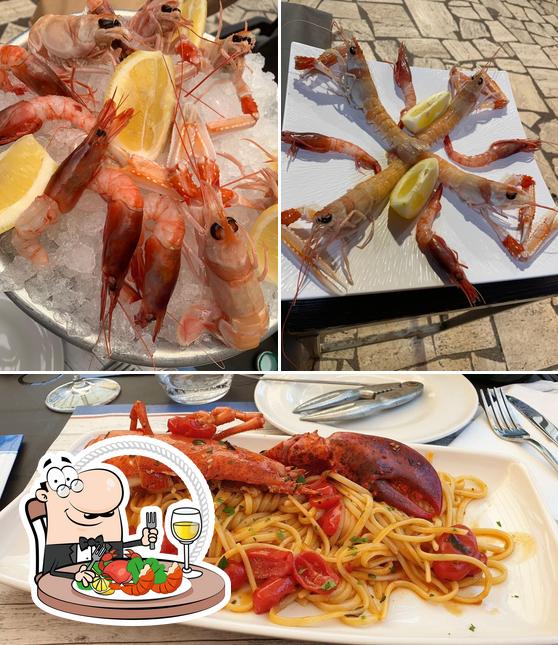 Prenditi la cucina di mare a Pescheria Fratelli Maresca