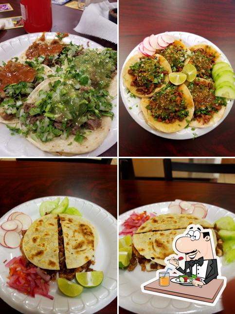 Food at Taqueria Arandas, Jal