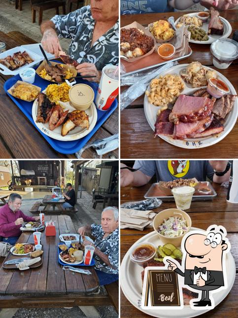 brazos river brisket house in West Columbia Restaurant menu and reviews