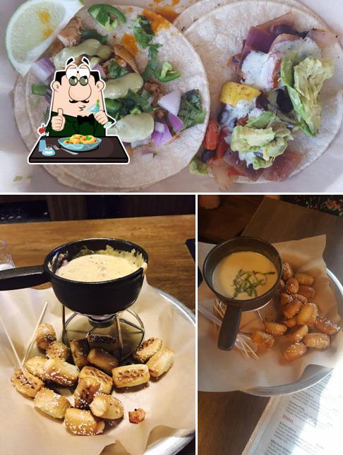Canteen Taproom in Albuquerque Restaurant menu and reviews