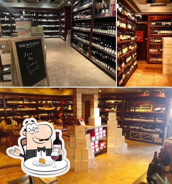 Tarbell's Wine Store (The Wine Store), 3205 E Camelback Rd in Phoenix