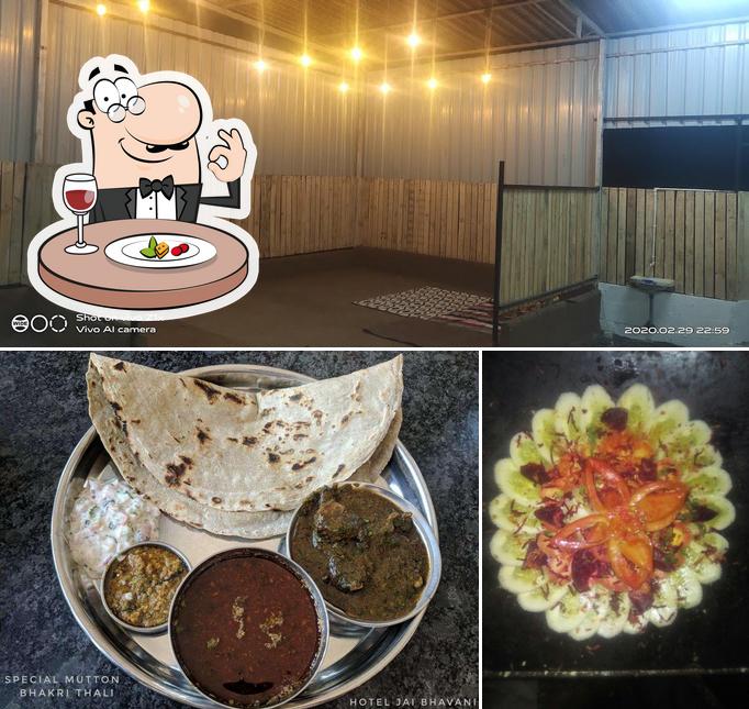 Hotel Wada (Spl.Chulivarche Mutton Bhakri)