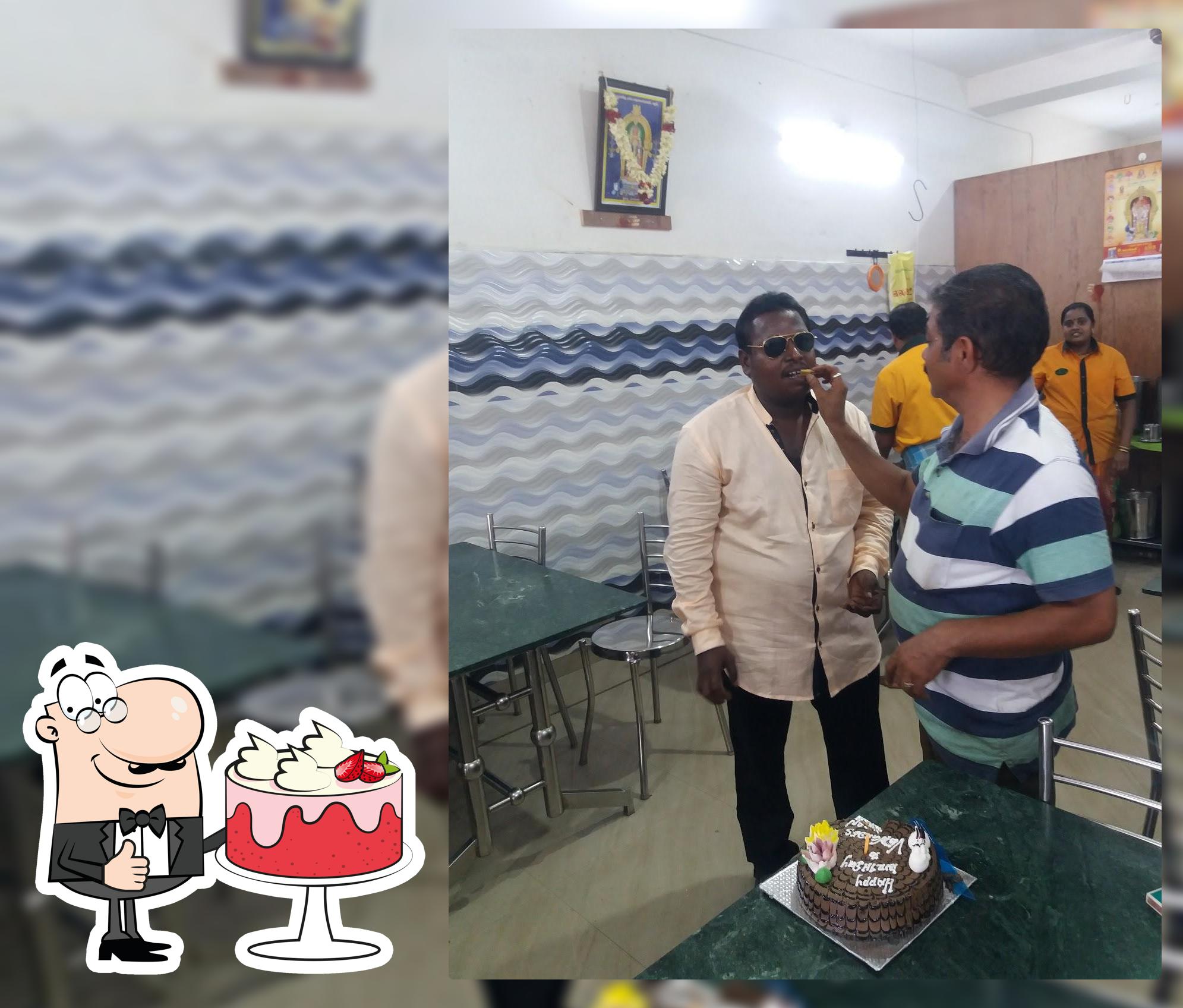 HOTEL HARI BHAVAN (ANDHRA Stayle Family Restaurant)