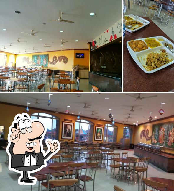 The interior of Dil Se Restaurant Ramoji Film City