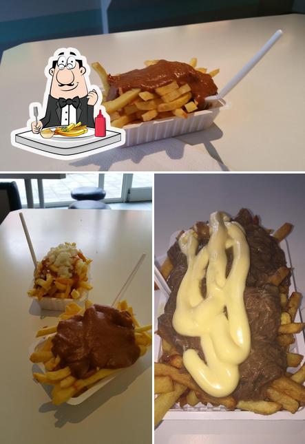 Disfruta de sus patatas fritas en Eetsalon Van Gool