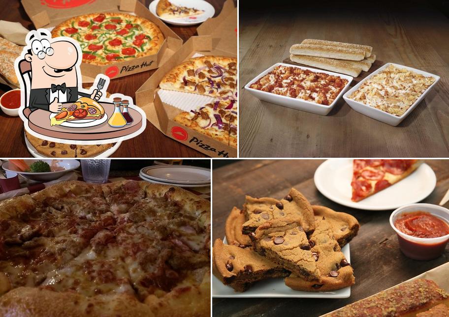 Pizza Hut, 1350 S McKenzie St in Foley Restaurant menu and reviews