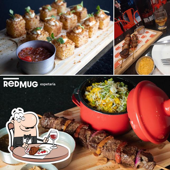 Escolha refeições de carne no REDMUG BAR E ESPETARIA