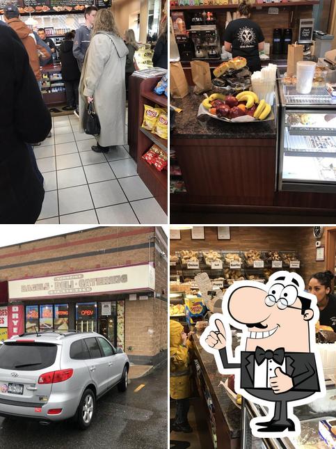 Turnpike Bagels Deli & Bakery in Levittown - Restaurant menu and reviews