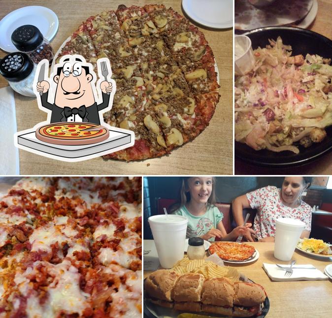 Pizza King, 637 E 5th St in Connersville Restaurant menu and reviews