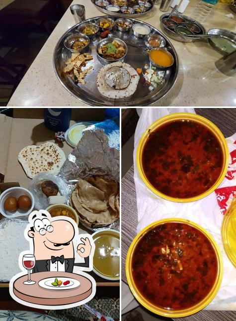 Food at Kansaar Gujarati Thali