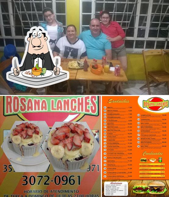 Entre diversos coisas, comida e interior podem ser encontrados no Rosana Lanches