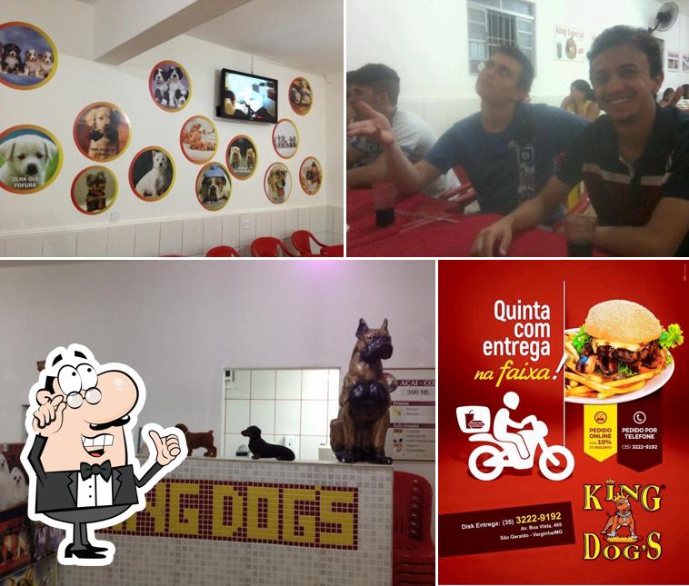 O interior do KING DOGS